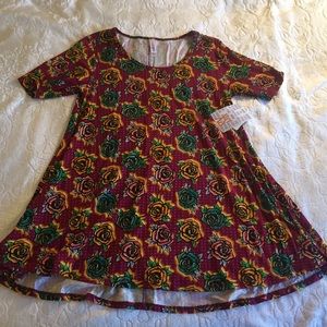 Lularoe perfect t, NWT, roses, XS
